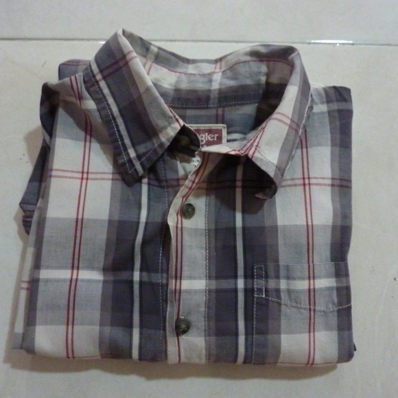 Wrangler Jeans Co. Men's SIZE M Premium Quality PLAID L/ Sleeve Button Up Shirt - Picture 6 of 6